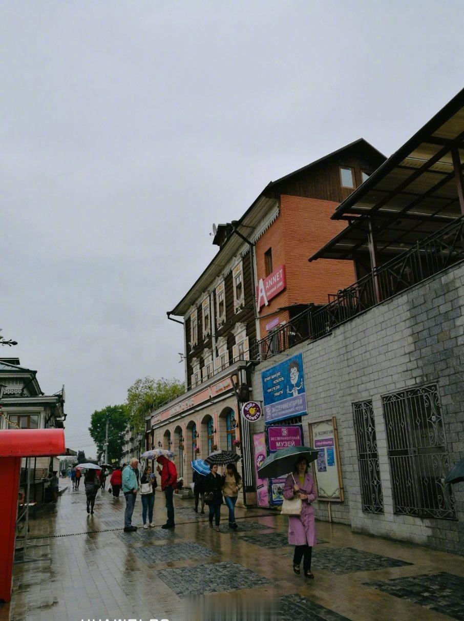 #中蒙俄自驾之旅#伊尔库茨克在中西伯利亚高原南部，贝加尔湖以西（Иркутск）