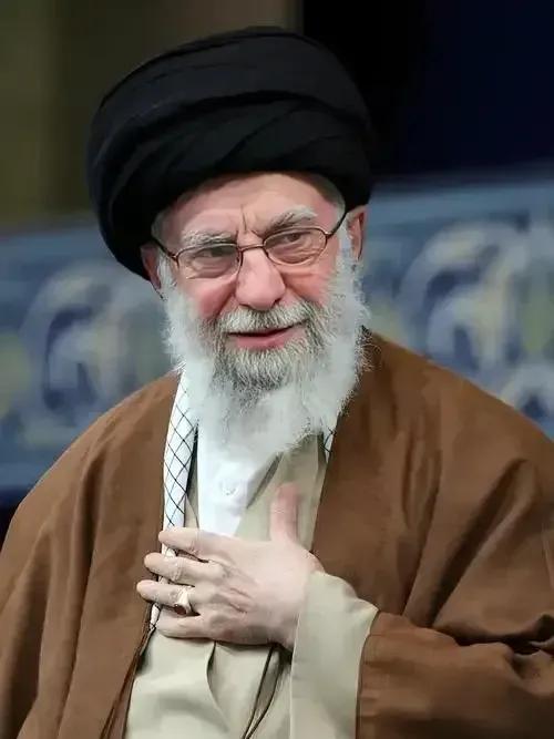 不过，还有另外一种寻求和平之法。不甘心美国的霸凌和欺压，用强硬的方式与美国对抗，