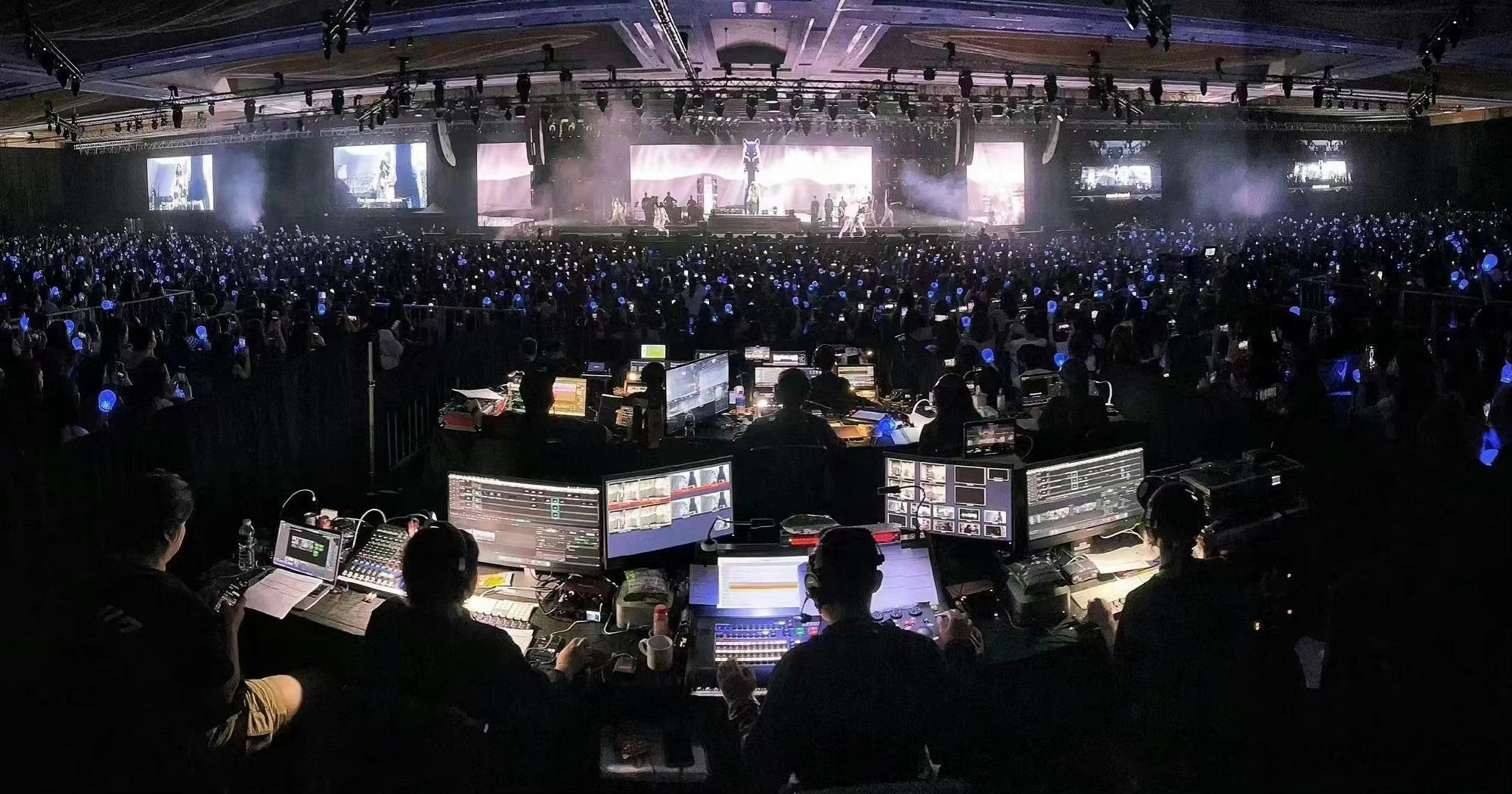 蔡徐坤新加坡演唱会座无虚席！人气依旧[good] ​​​