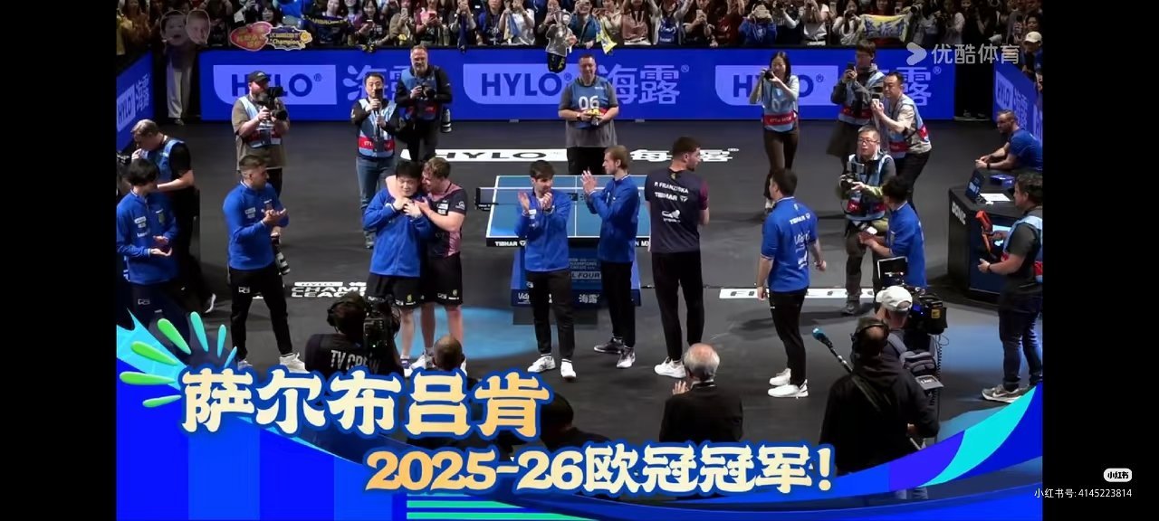 笑死我了小莫你在对我男神做什么 