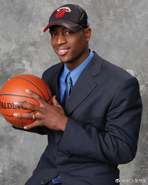 NBA 球队选对球员带来总冠军！骑士队：选了詹姆斯，带来1冠雄鹿队：选了字母哥，