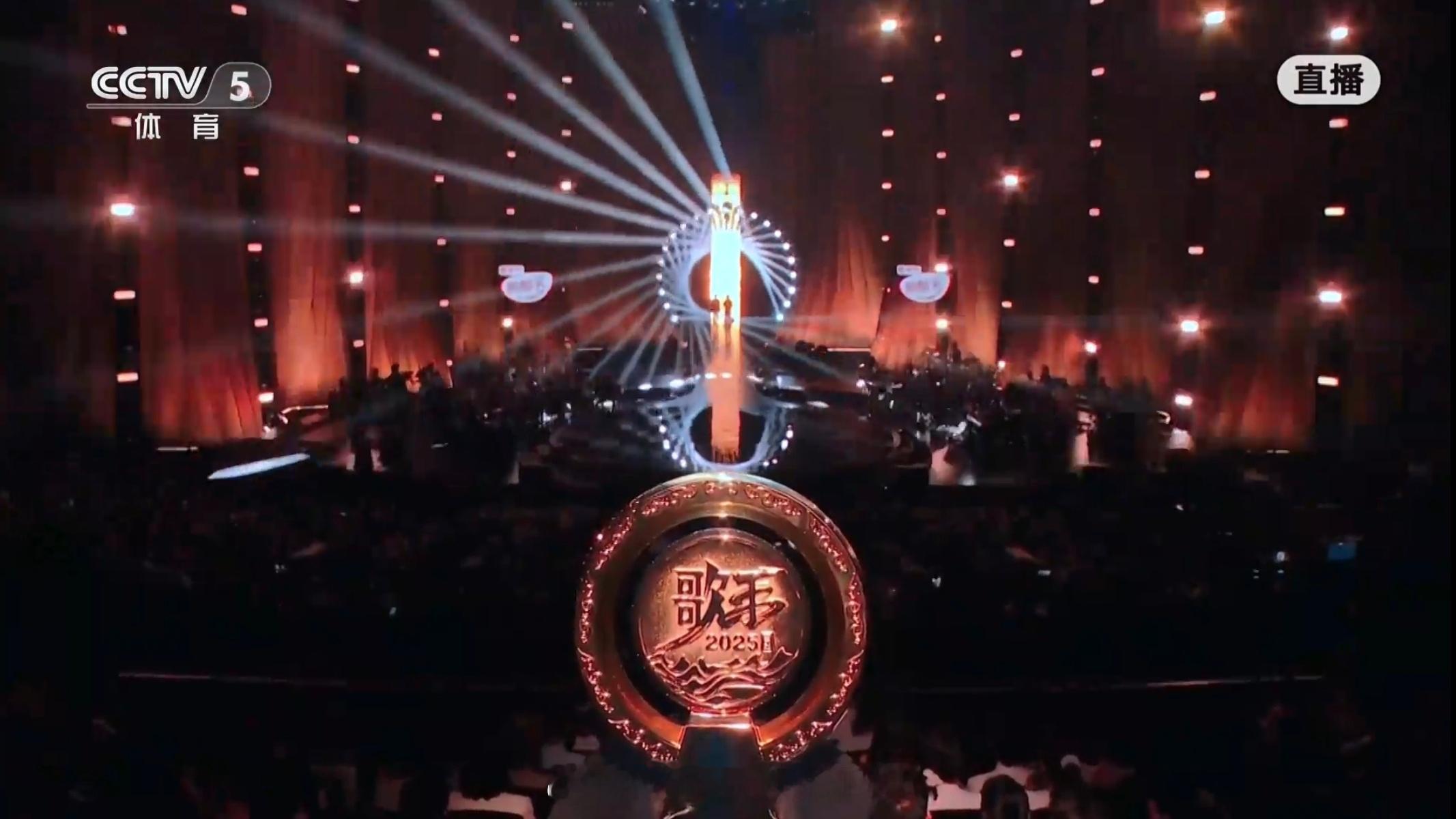 笑死，全运会闭幕式的下一届湖南主办宣传片里还不忘塞一个《歌手》的画面进来……肯定