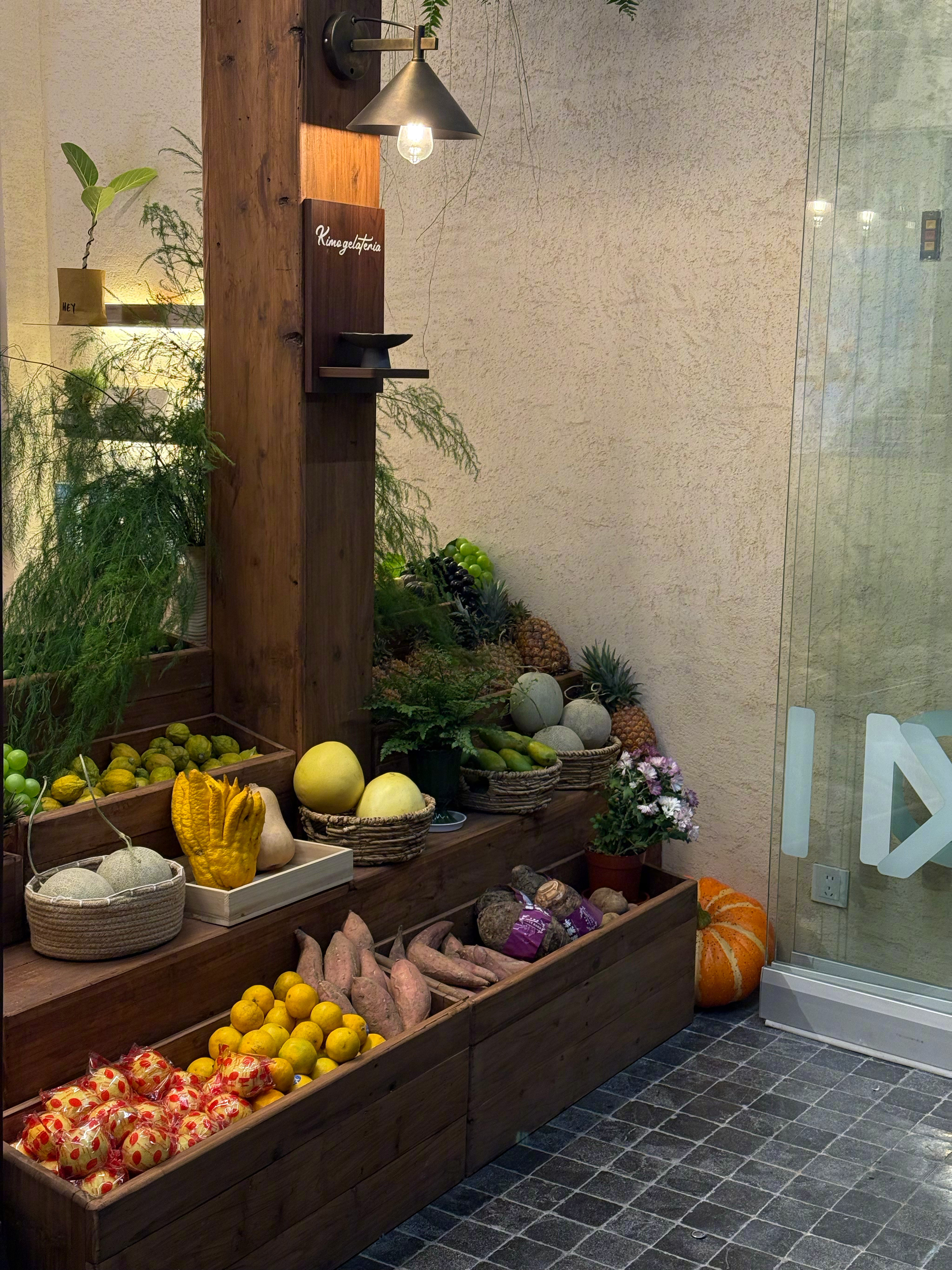 期末周一到一切都变好玩了发现自己越到期末玩心越重，一临近考试什么东西都变好玩了。