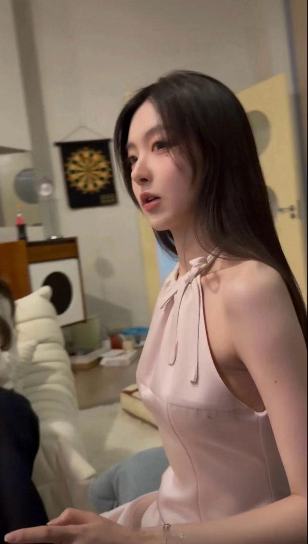 柳周cp 柳夫镜头下的柳宝，真的美死了好吧！！！徐绿杨｜周佑凌｜柳周cp 