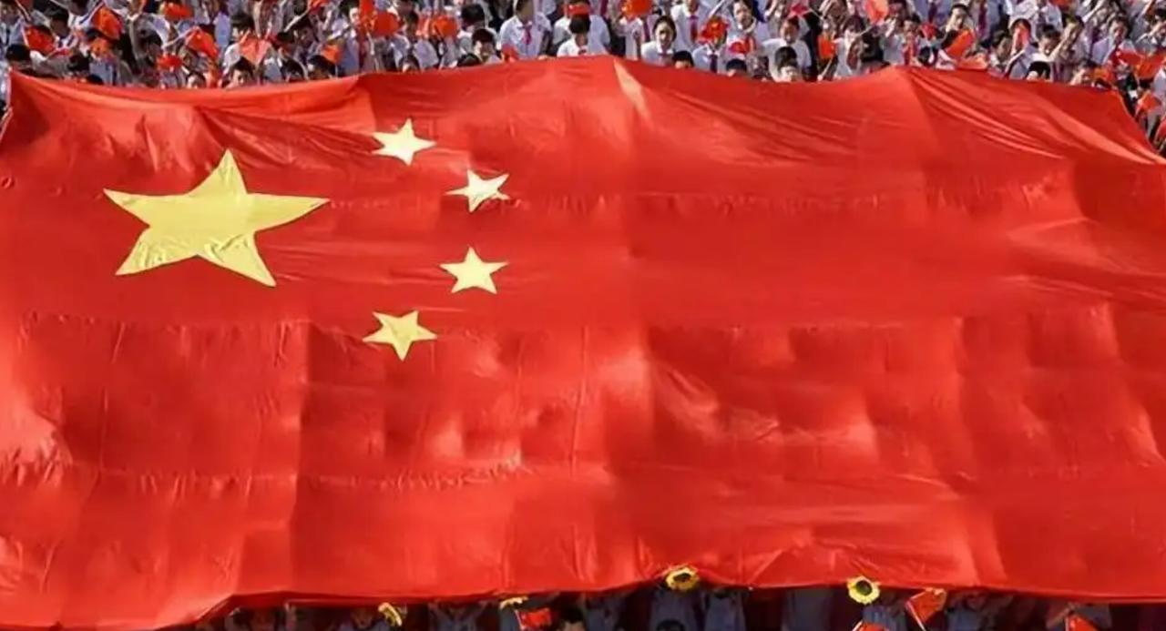 一觉醒来风向就变了！美国急了，日本也急眼了，他们惊奇的发现，中国能突破重围在科技