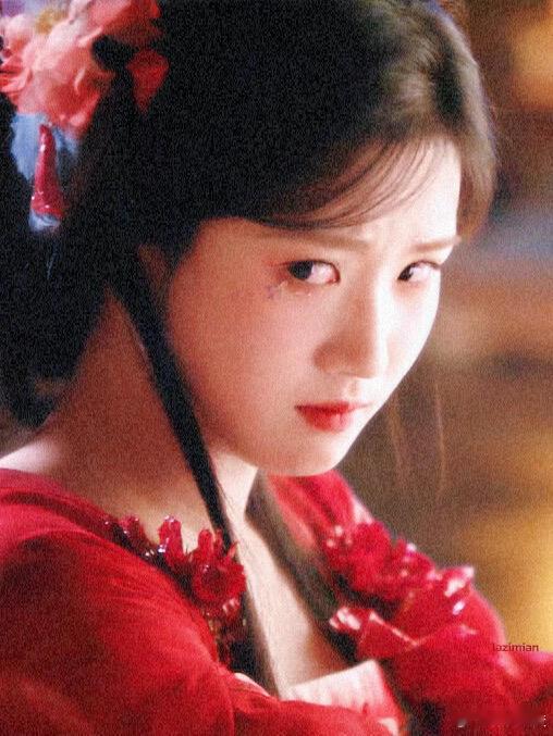 卢昱晓[超话]  卢昱晓｜小猫受罚卢昱晓｜ ​​​