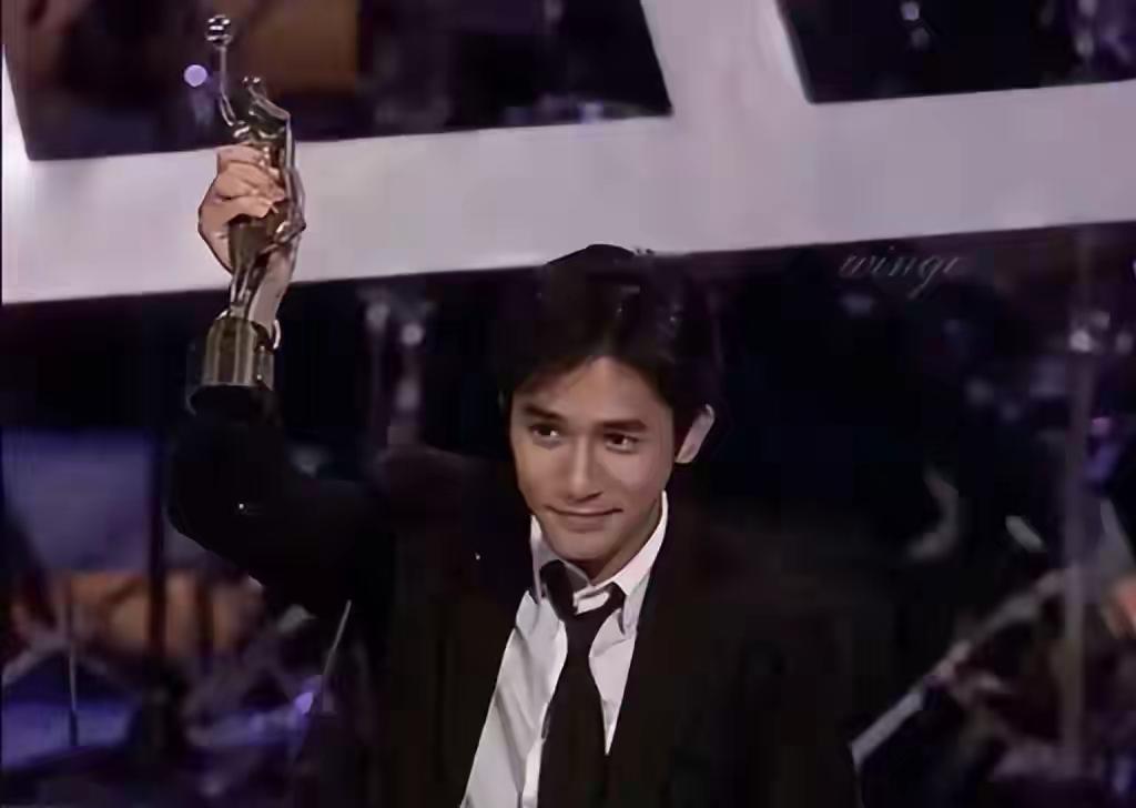 演都不演了？63岁梁朝伟高调承认最喜欢日本！

现在这个湿时刻能敏感说出喜欢日本