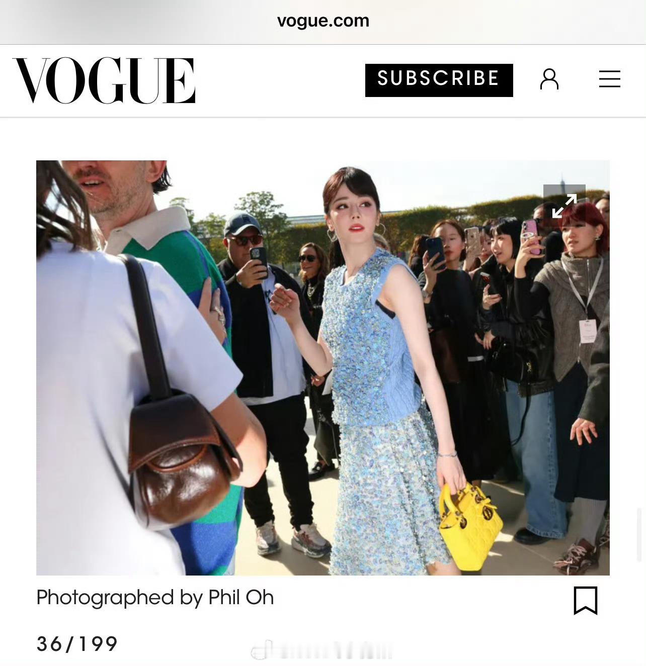 迪丽热巴出席Dior大秀的造型入选美国版VOGUE评选的2026春夏时装周最佳街