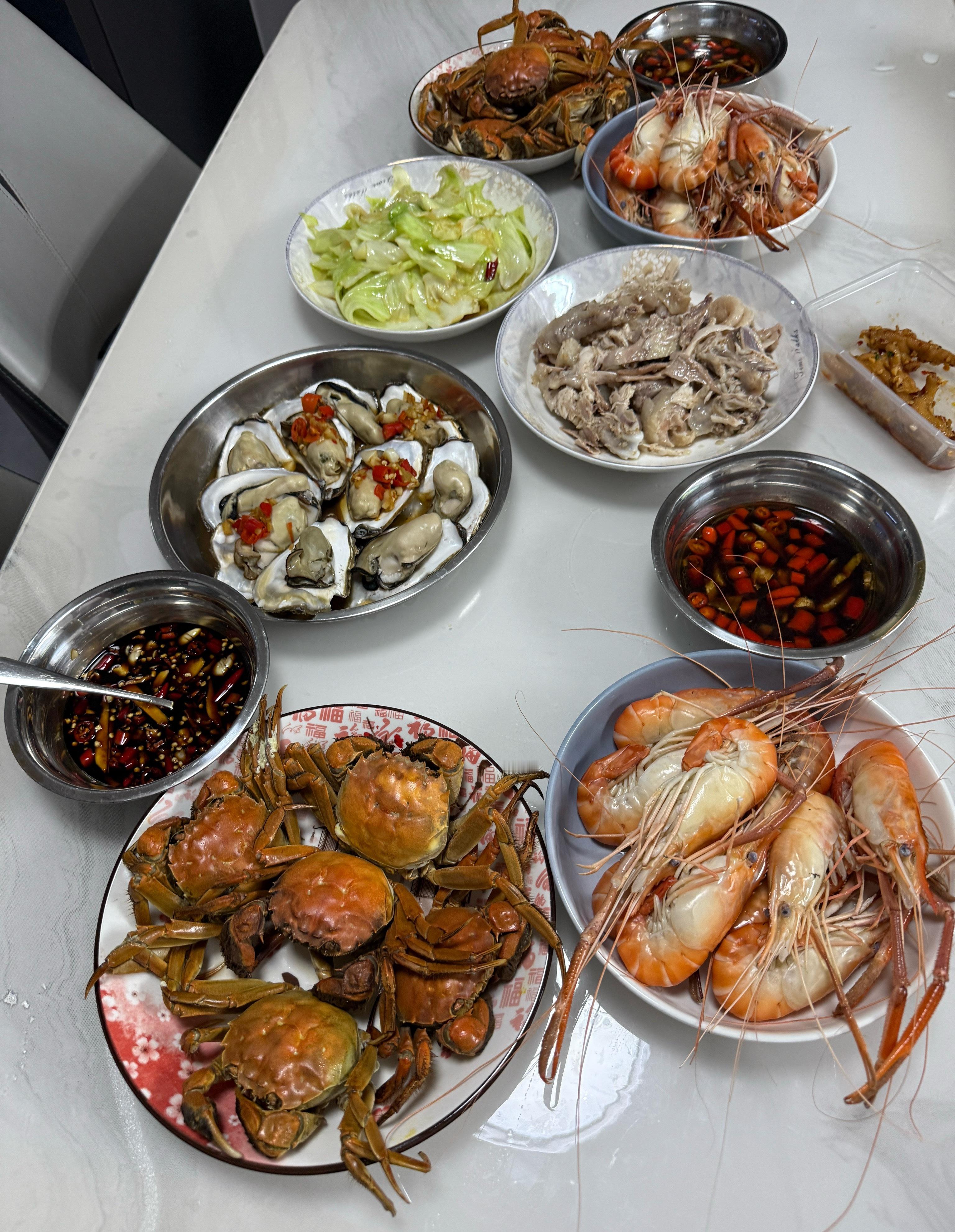 吃饭啦[鼓掌] ​​​
