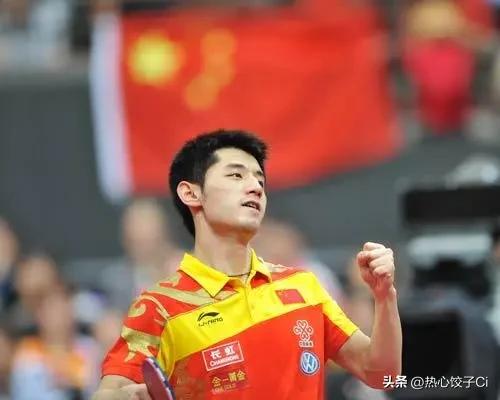 刘存智，国乒功勋队医，球迷、队员都亲切称呼他刘大夫。有人问张继科，刘大夫怎么样？