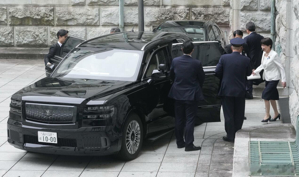 日本首相专车更新：改用丰田“世极”SUV车型海外新鲜事创作活力分 日本首相高市早