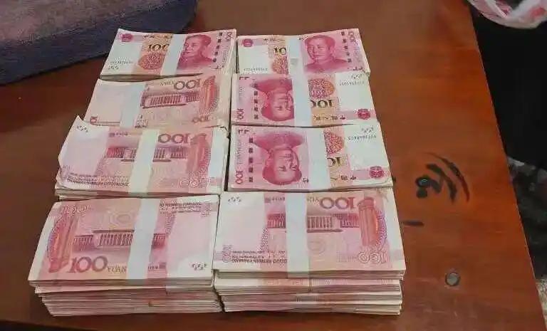 家属花80万捞人，对方收钱后失联！侥幸心理害惨一家人

宁波一男子因涉嫌走私罪被