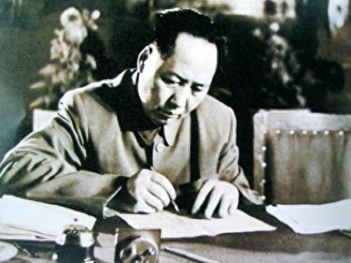 【 九九缅怀、久久缅怀  历史回声  】毛爷爷的一个批注: “事物的历史是无穷的
