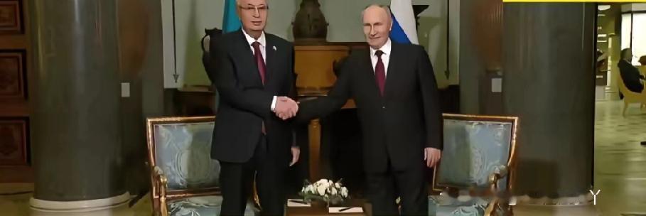 圣彼得堡独联体峰会刚散场，普京和托卡耶夫就开启“单独小座谈”，俄总统官网12月2