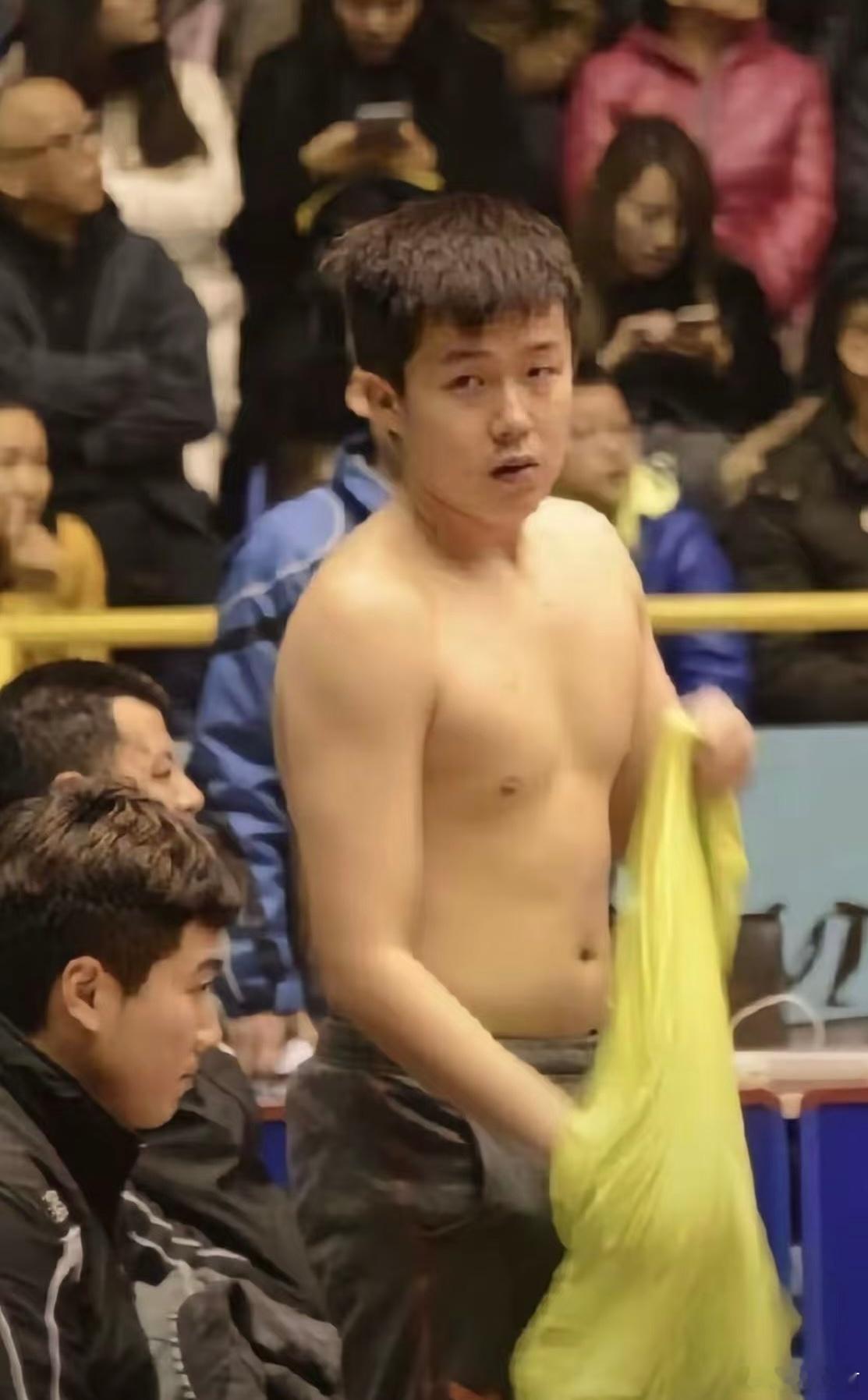 这是王楚钦几岁的时候？ 