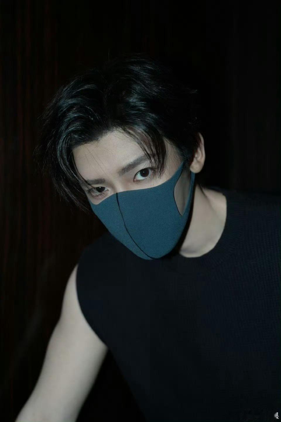 侯明昊告黑胜诉侯明昊黑粉手写道歉信 恭喜侯明昊告黑成功！黑粉发实名手写道歉信，他