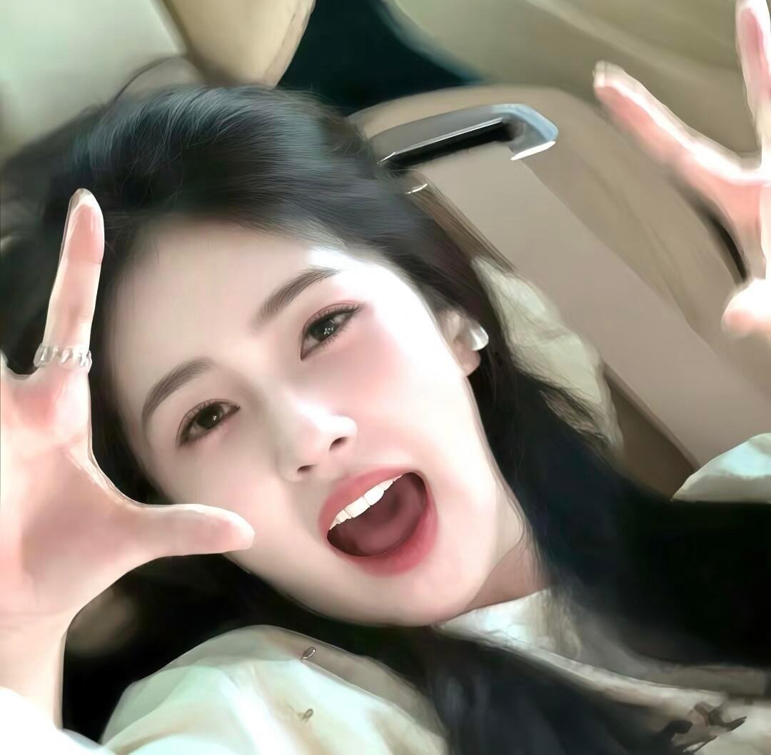 恭喜白梦妍同学不仅可以吃鸡蛋了，还长胖了5斤，脸色更好看啦！[么么哒]白鹿终于实