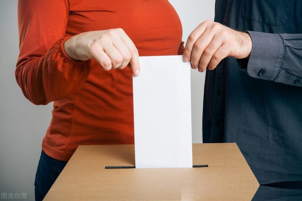 特朗普这回恐怕真要气得跳脚：交战归交战，你把我的商业资产列入打击范围是什么意思？