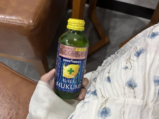 突然觉得赵露思好可怕。。。。