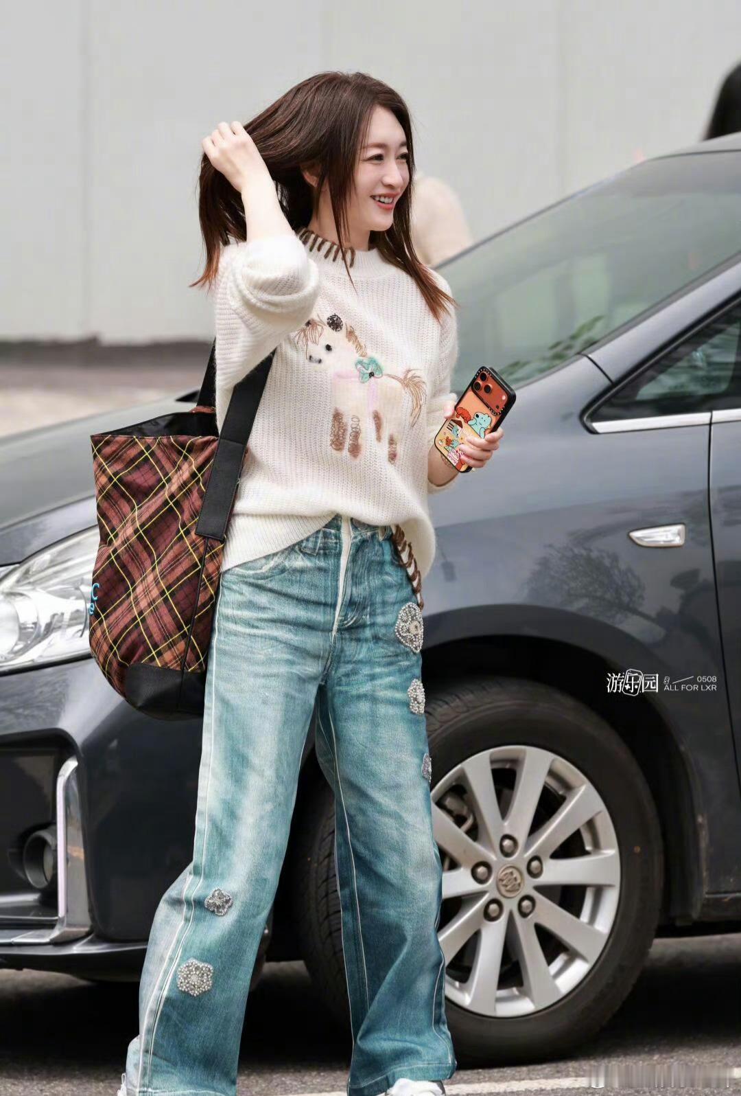 这不就是我背单词的样子吗？瞬间共情。李小冉背词3小时睡醒全忘了乘风2026