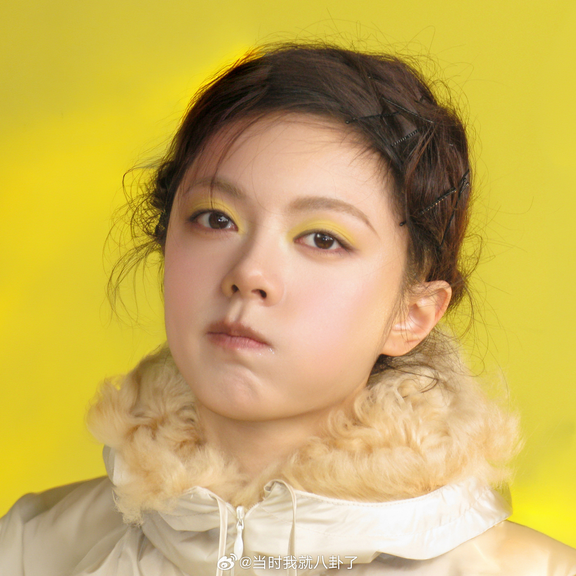 赵今麦[超话]  印象里赵今麦一直是那种可爱的、温文尔雅的邻家妹妹的感觉，这次居