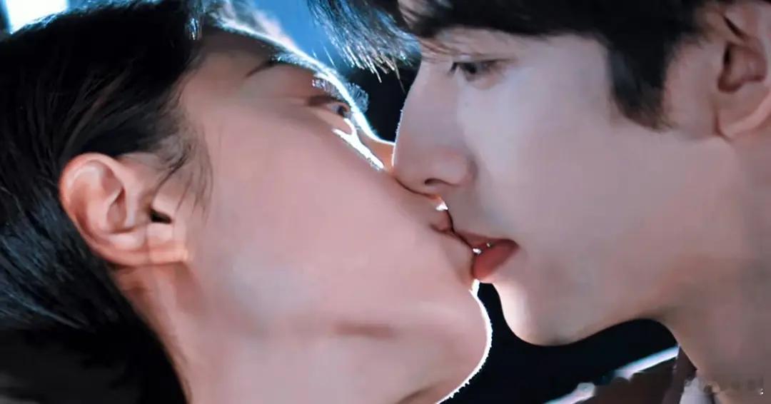 龙麦 接二搭 怎么评价赵今麦和宋威龙的吻戏？ 