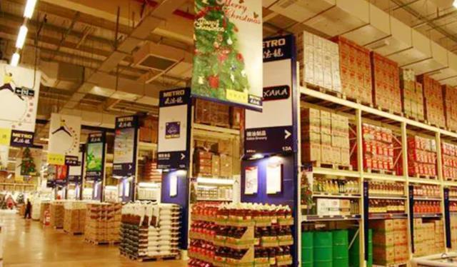 谁能想到？台湾曾经的第四大超商OK，居然被按斤甩卖，33万就能买一家店！

最近