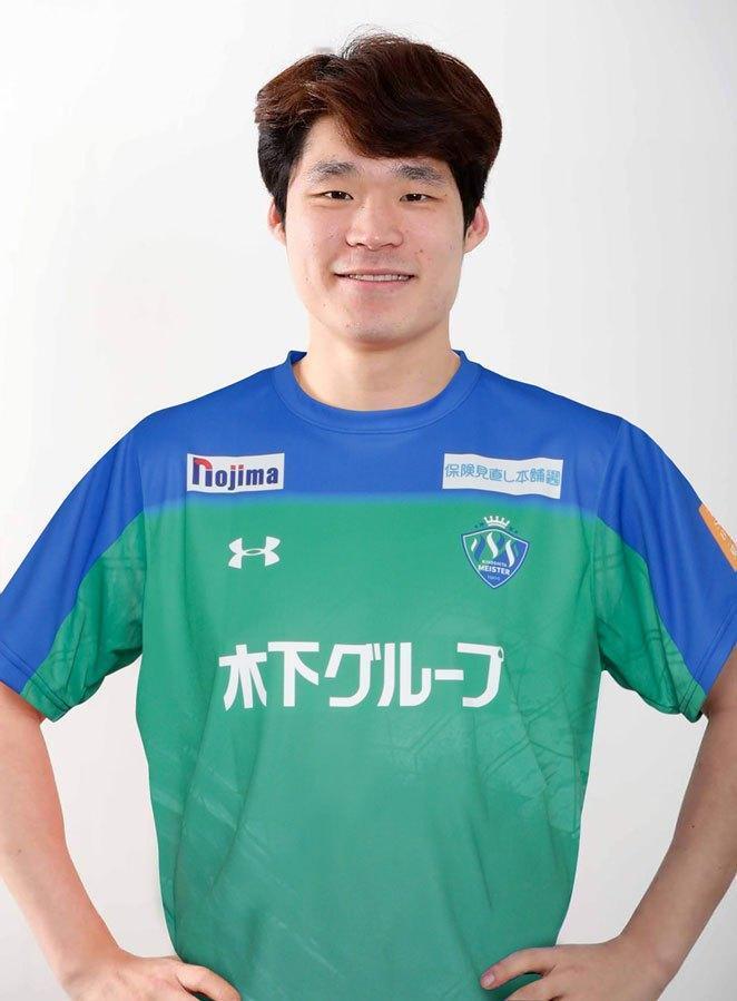 亚洲杯首日连爆两个大冷门!
第35届国际乒联-亚乒联盟亚洲杯男单第一阶段循环赛，