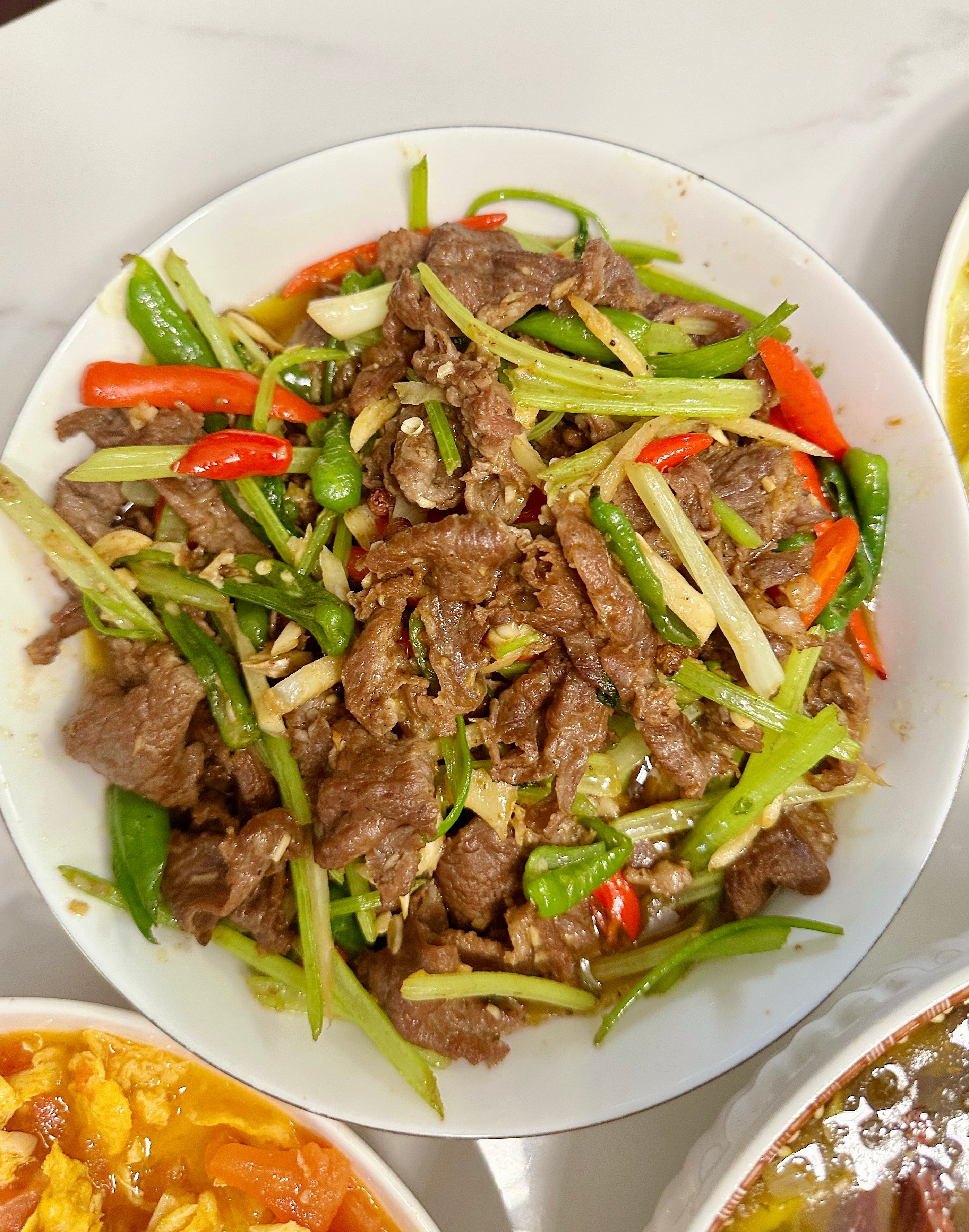 小w食堂⚡行不止步 枪鸣四海 兄弟们开饭啦似乎多了好几个新菜品，今日MVP给到阿