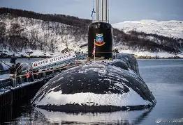 俄罗斯的“北风之神”级战略核潜艇，就算咱们拿10艘最先进的055万吨大驱去换，人