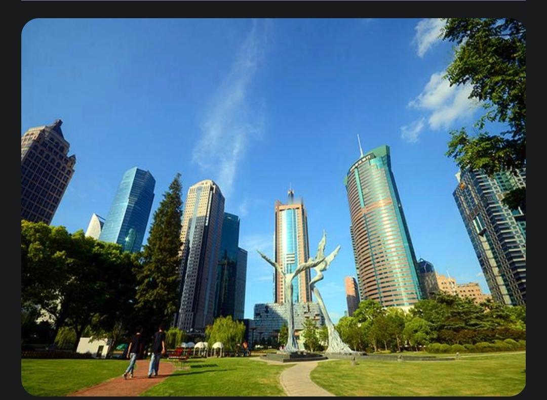 上海高中教师和上海市浦东新区投资促进服务中心在编人员，哪个工作好？没有绝对的“更