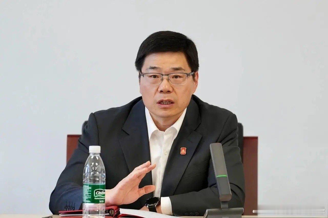 2月24日，中国篮球协会主席郭振明强调，当前中国男篮已到了“最危险的时候” 