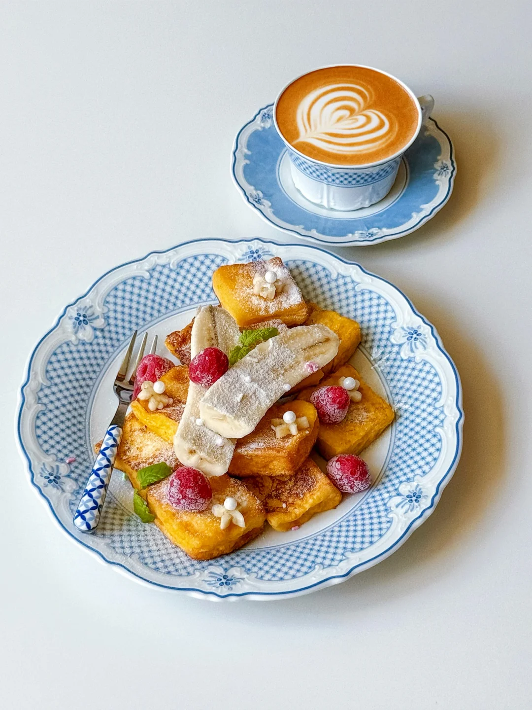 早餐 | 西多士 | 热拿铁☕