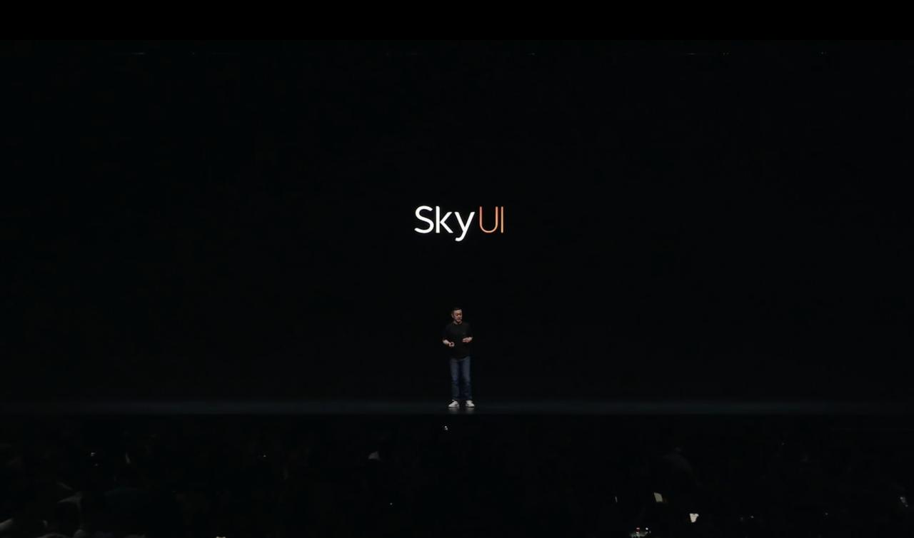 刚刚发布的 蔚来NIO Phone 搭载了基于 Android 底层的 SkyU
