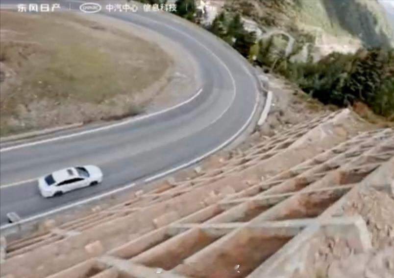 东风日产N6完成吉尼斯插混油耗挑战，含金量拉满：中汽中心全程监督+吉尼斯认证，环