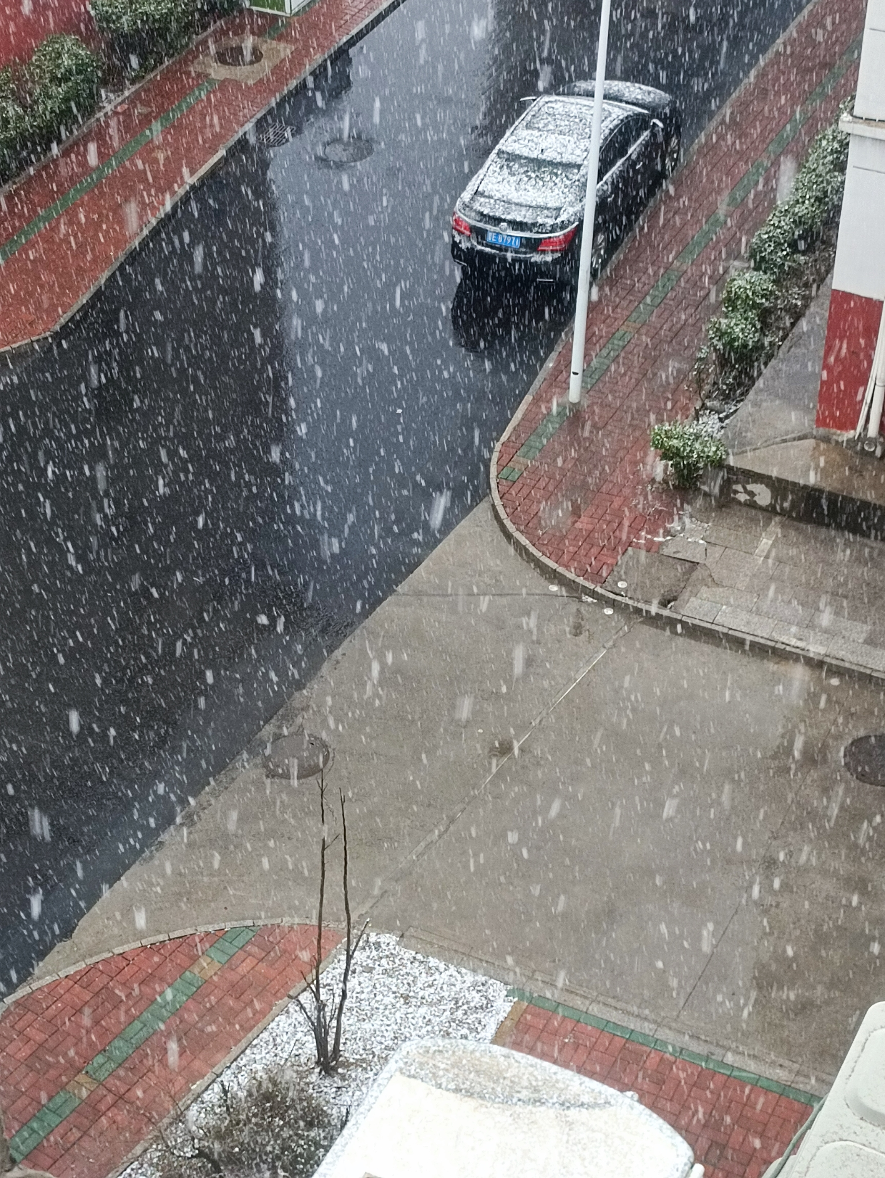 张子墨 太原下雪了吗❄️❄️