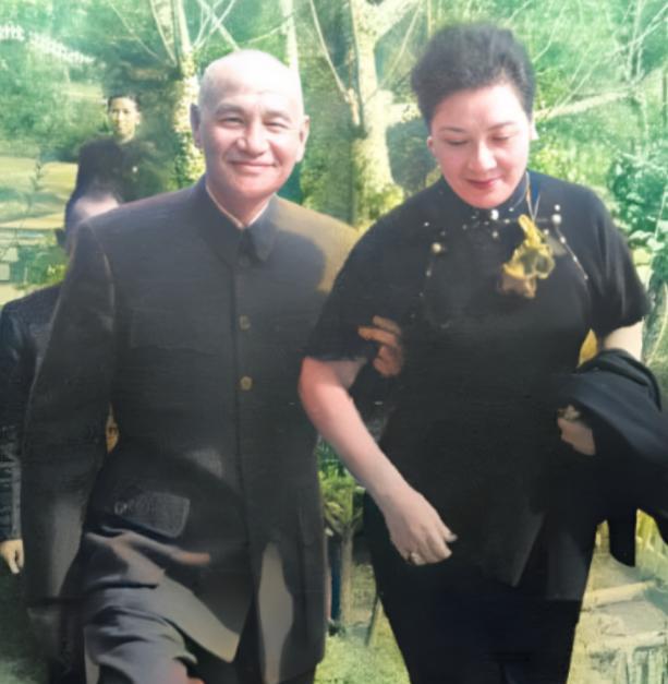 1929年7月26日，一封发给陈立夫的绝密电报划破了南京政坛的宁静，蒋介石在电文