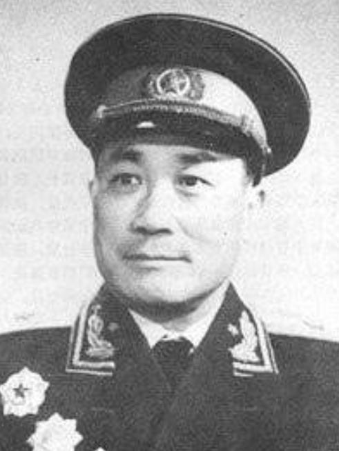 1972年四川省委请求见毛主席，主席回应：不见了，再想见也见不到张国华了！
19