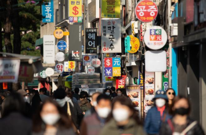 继新加坡、马来西亚之后，美国华人发声！美国华人表示，中国人不要自以为是，现在连韩