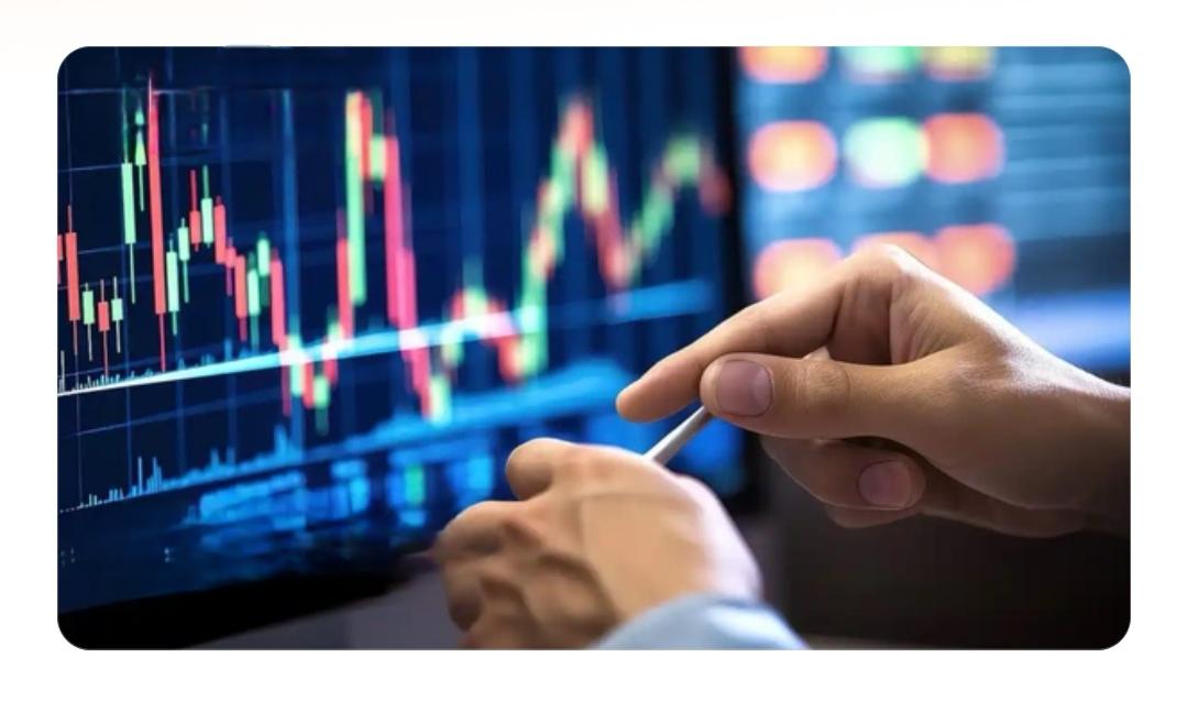 一夜蒸发近5000亿！科技巨头突遭重挫，美股“冰火两重天”传递什么信号？

昨夜