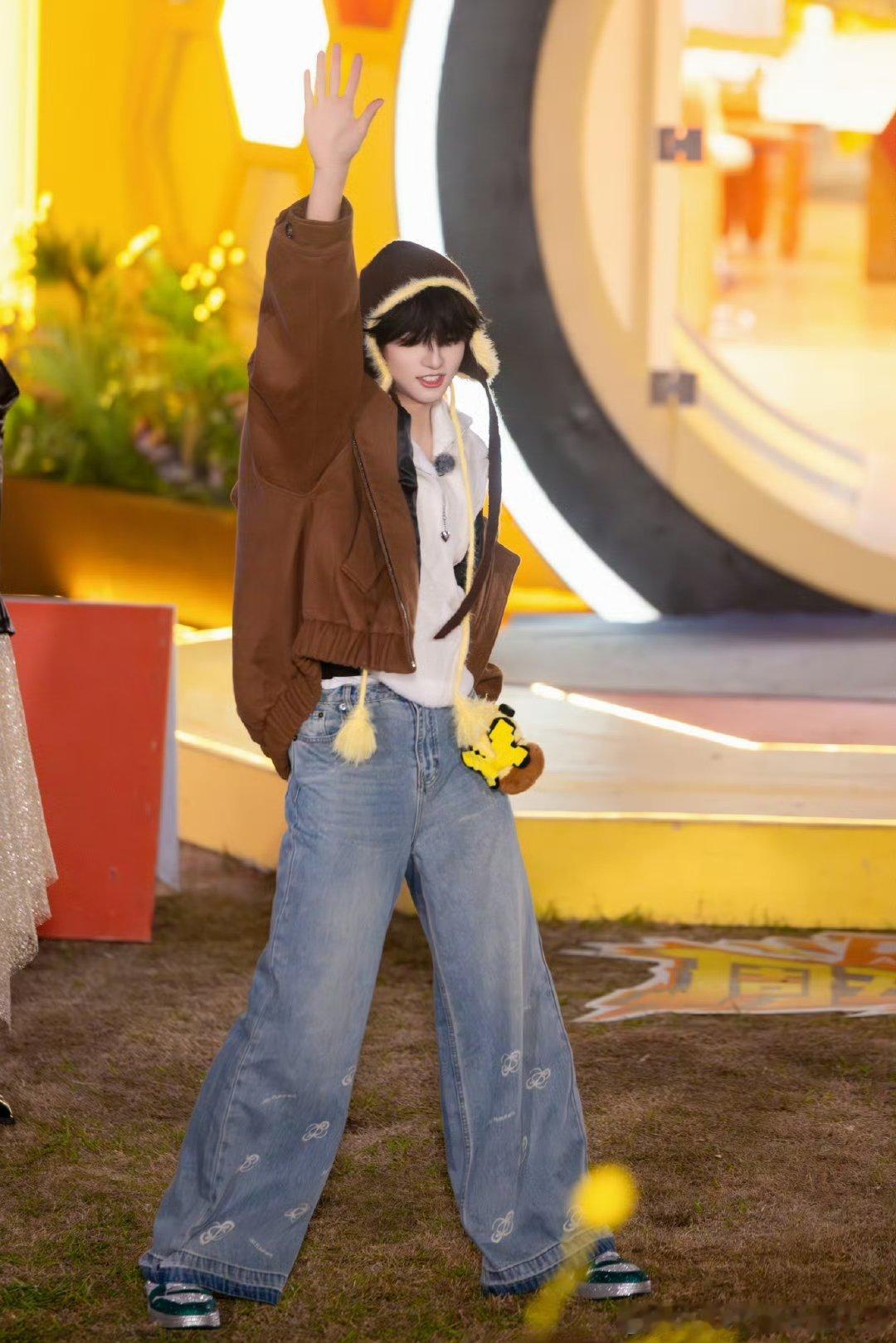 付航夸穆祉丞演我嘴替付航夸穆祉丞 付航好会夸啊，心软软的互动~ 