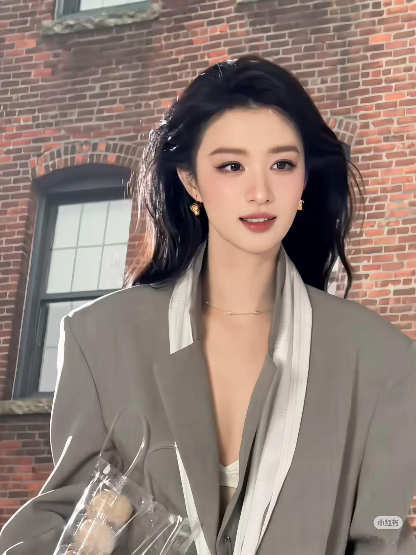 王楚然好有冲击力的美 