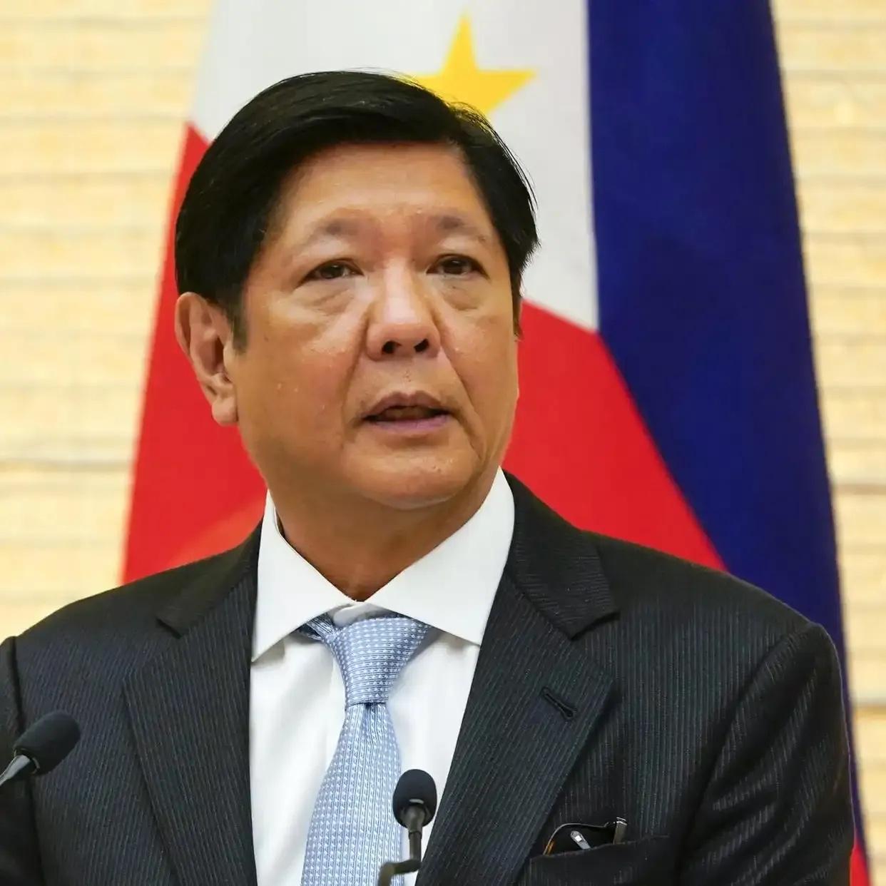 菲律宾拿了救灾款转头就签军事基地，越南卖完电子产品转身就买美国雷达！

很多人以