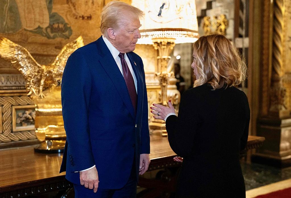 现在就连美国与意大利之间的“亲密关系”也维持不下去了，当被记者问及与意大利的关系