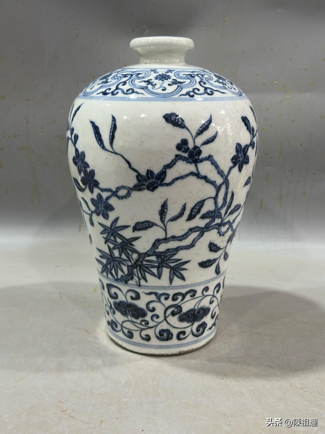 明代青花的黄金时代！永宣苏麻离青，一座难以复刻的青花巅峰
 
  提起明代青花瓷