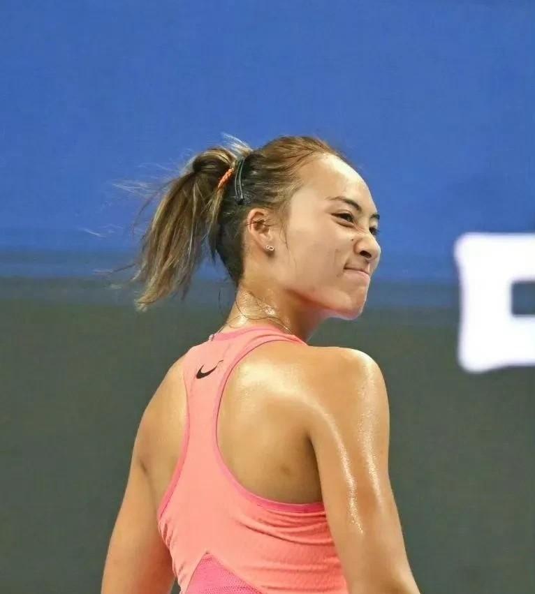 郑钦文对手已出炉，WTA500东京站第二轮！这位中国姑娘的表现备受瞩目。
一位来