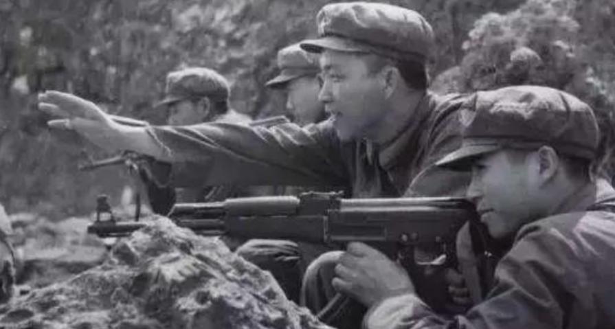 1978年3月，九江的“打架大王”刘勇被父母塞进了部队，这年他20岁，浑身上下写