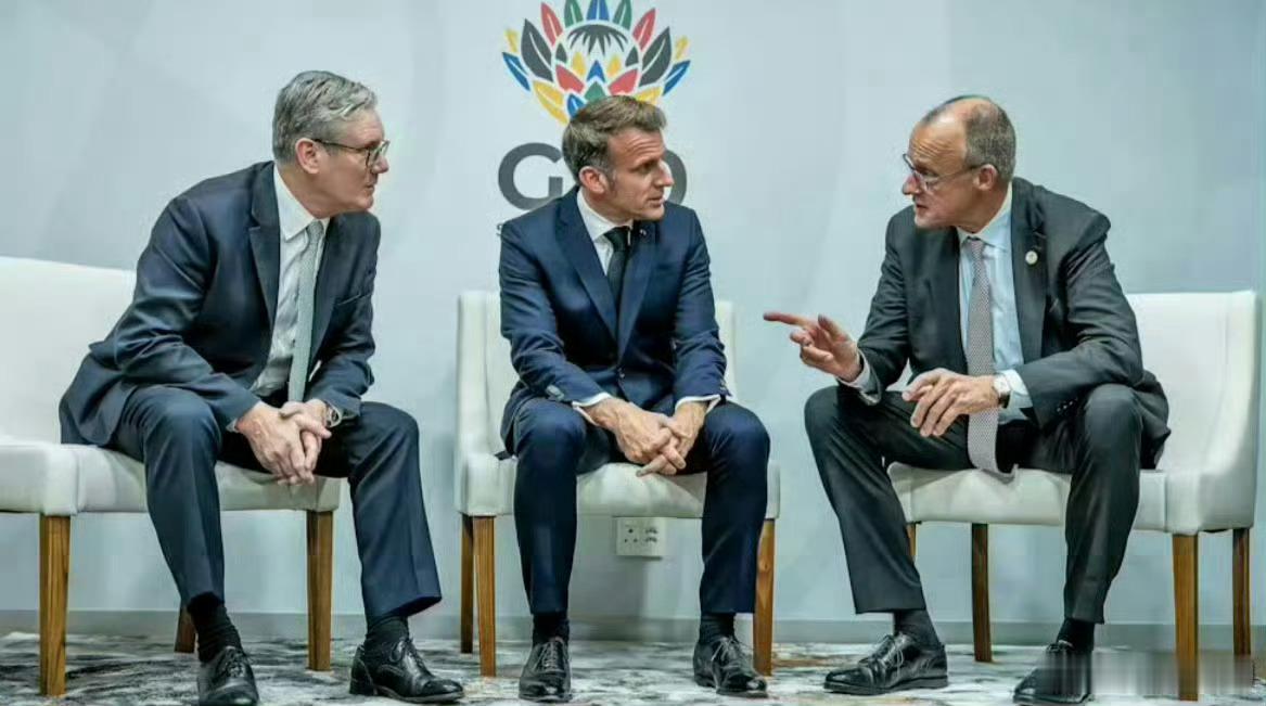 默茨说，他不希望德国发展核武，但应该进行探讨。 