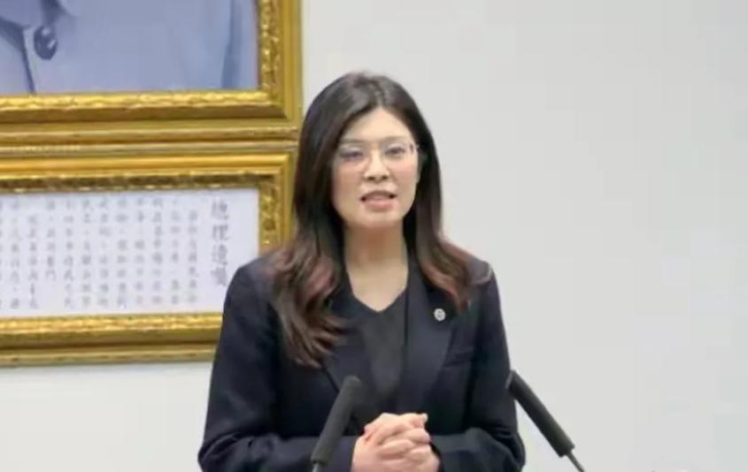 “国民党追求和平，但绝不放弃自我防卫，如果台湾没有宣布正式独立，而中国大陆仍然决