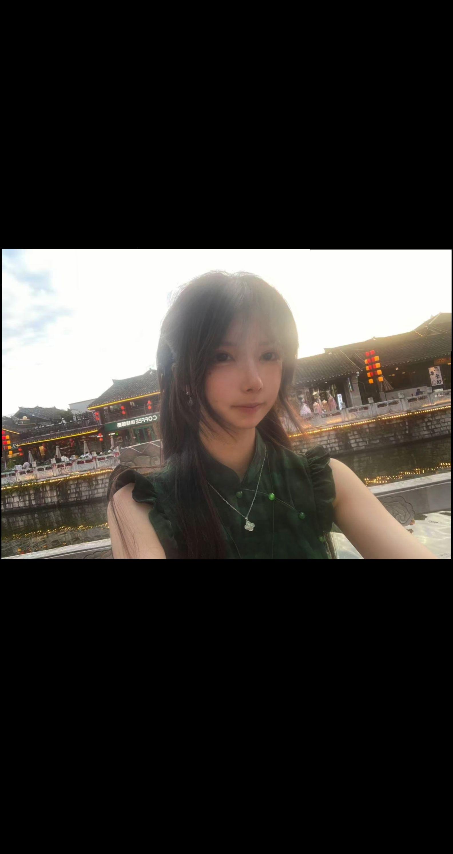 常说人生若只如初见 我在想 到底什么样的羁绊才能让陌生的两颗心依偎在一起.